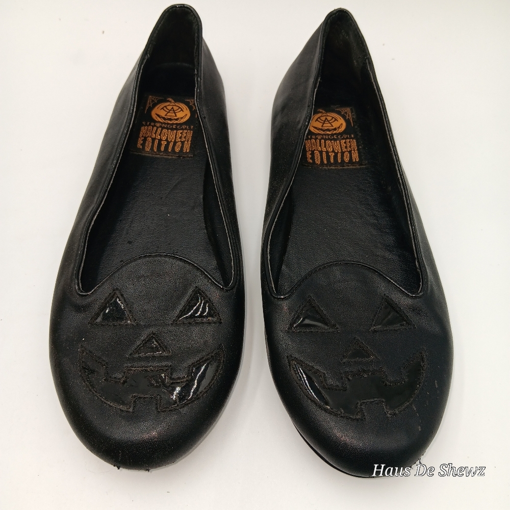 Strange Cult Pumpkin Flats